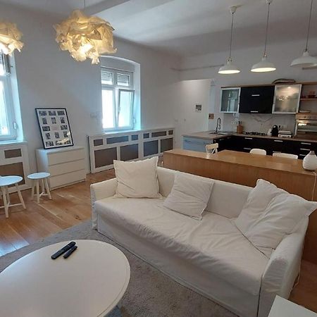 Home S Zagreb Bagian luar foto